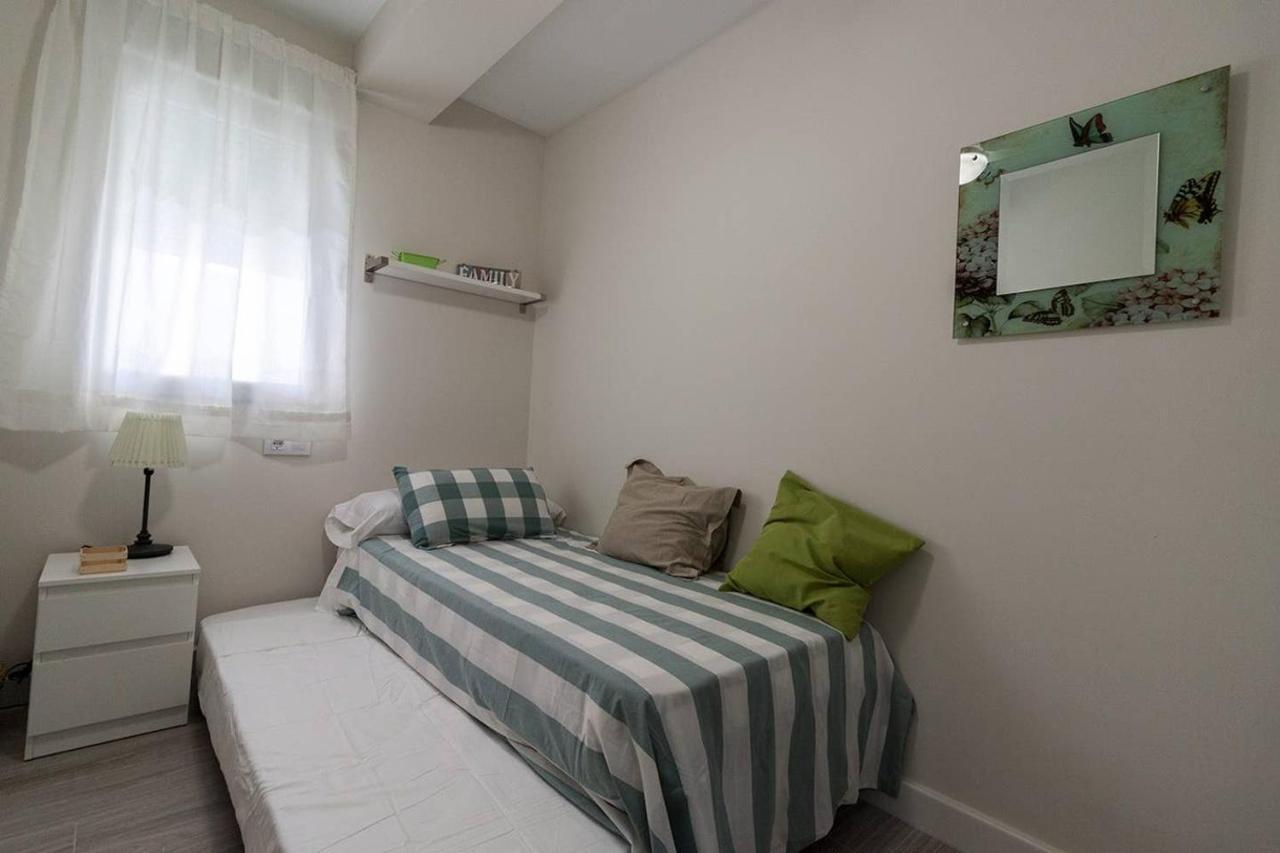 Victoria - Apartamento Playa Cadix Extérieur photo